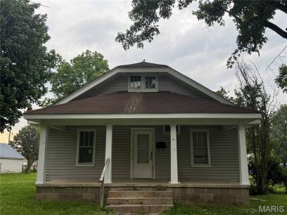 334 E Kathleen St