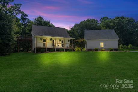 220 Plonk Rd