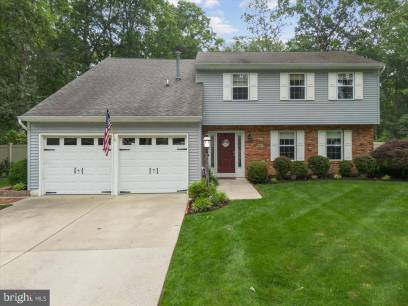 1900 Lillian Dr