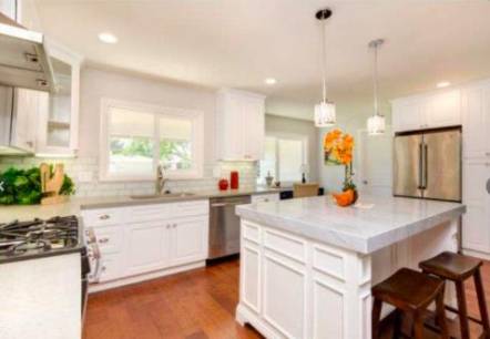 2826 La Rhee Dr