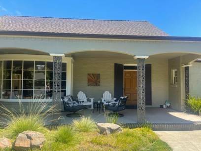 460 Pepper Ave