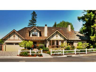 14 Windsor Dr