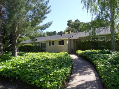 55 Roberts Way