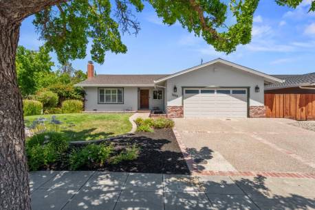 1639 Noreen Dr