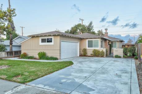 2205 San Antonio Pl