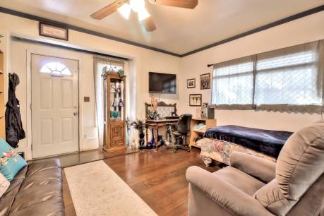13310 Sewell Ave