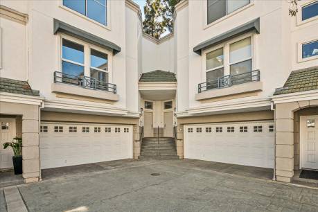 425 Navaro Way 115