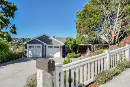 47 Bay View Dr