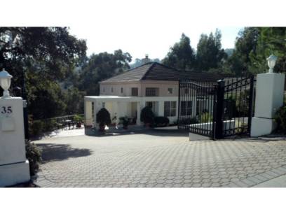 35 Buckeye Ct