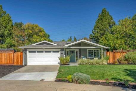 231 El Cajon Way