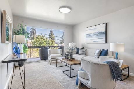 555 Jean St 523