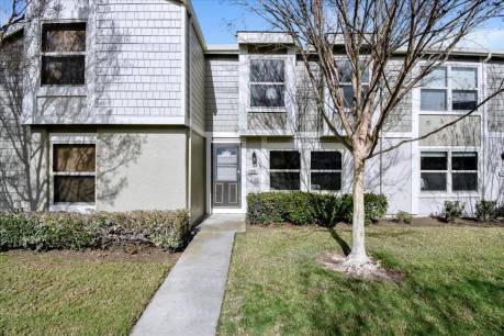 2344 Falling Water Ct