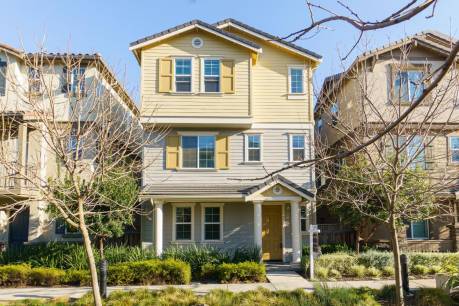 76 Middleton Pl