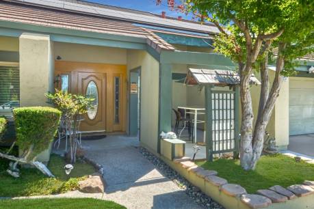 3237 Janku Ct