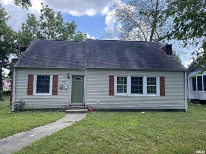 801 W College St A/B