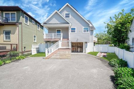 43 E Jackson Ave