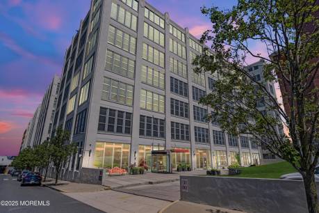 50 Dey St 434