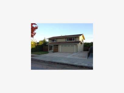 1532 Hallbrook Dr