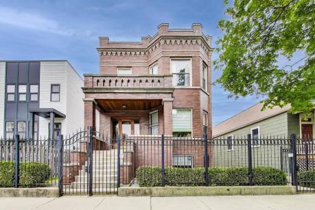 2333 N Spaulding Ave