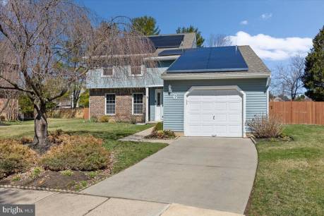 6 W Oleander Dr