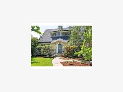 1212 Parkinson Ave