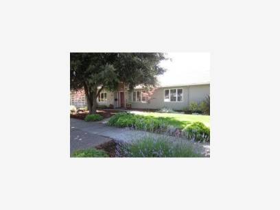 978 Loma Verde Ave