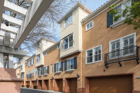 2107 Sonador Commons