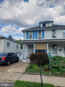 429 Poplar St