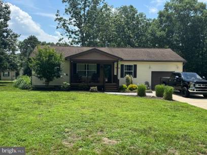 409 Elm Ave