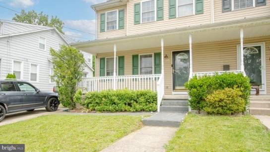 105 N Coles Ave