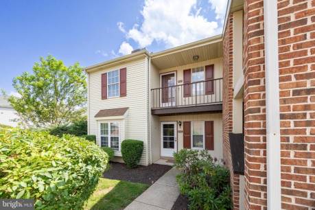 443 Westridge Dr 102