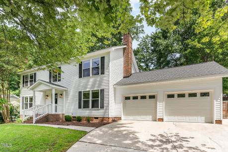 211 Wyatts Pond Ln