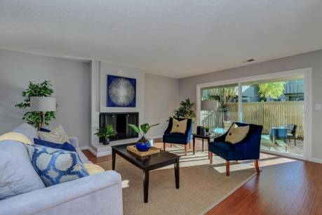255 S Rengstorff