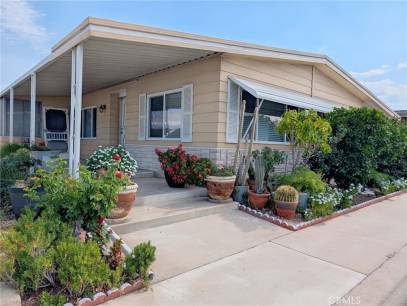 626 N Dearborn St Spc 145