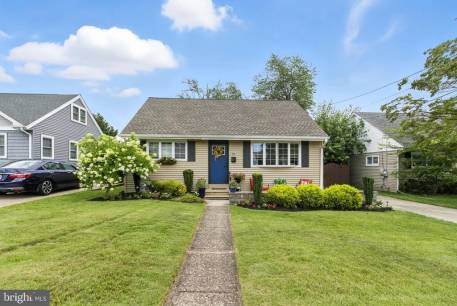 58 Letitia Ln