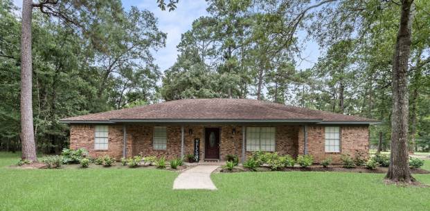 13445 Davida Dr