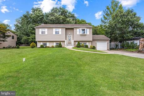 6 Latham Way