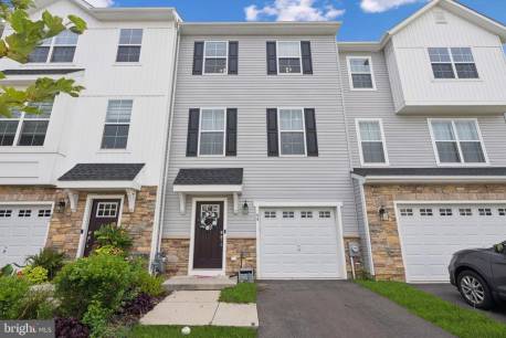 94 Aviary Rd
