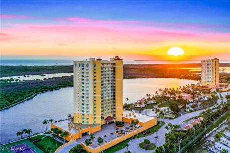 12601 Mastique Beach Blvd 402