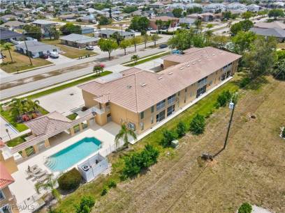 4520 Skyline Blvd 204