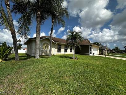 910 SW 10th Pl