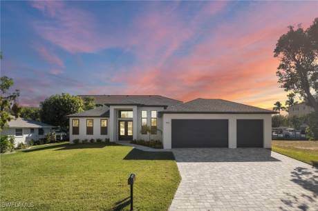 1910 Ottersrest Ln