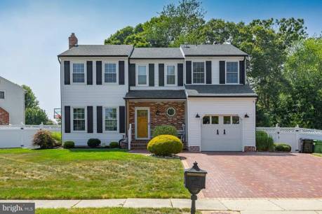 9 Langley Dr