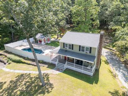 21 Hyacinth Dr