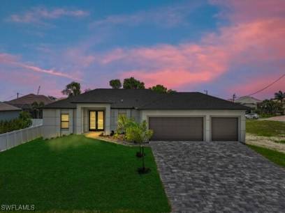 137 SW 33rd Pl