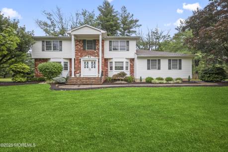 21 Holly Hill Rd