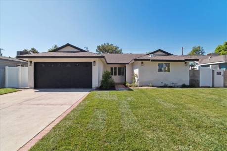 15918 Harvest St