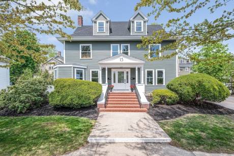 13 Chestnut Street B