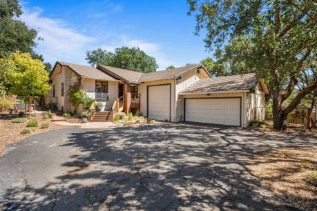 17410 Blue Jay Dr