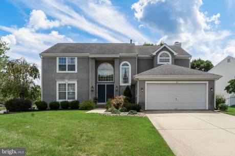 21 Olympia Dr